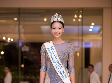 Hoa hậu Pháp: “Vinh dự tham gia họp báo Hoa hậu Việt Nam 2016”
