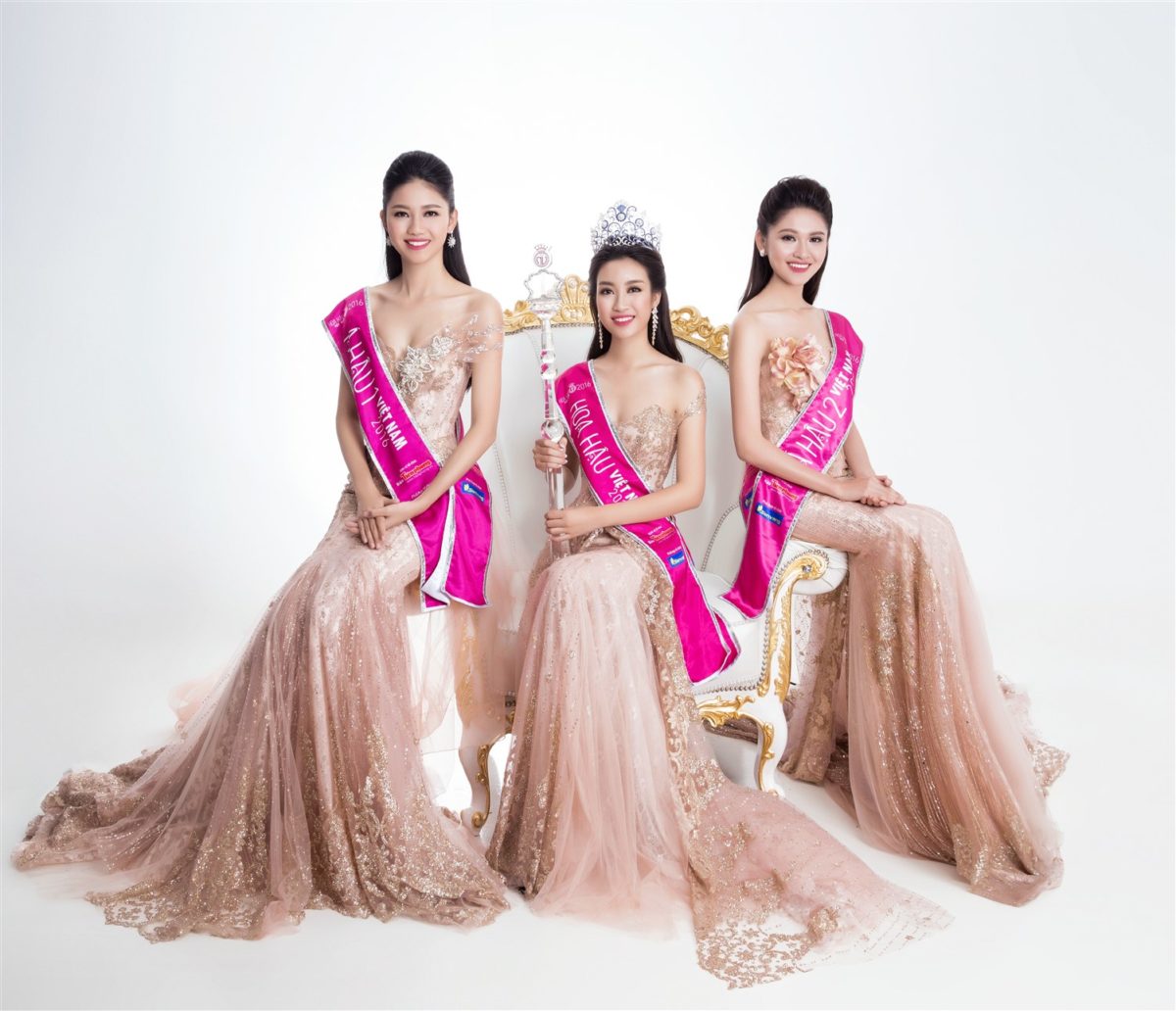 Ngắm nhan sắc kiêu kỳ của Top 3 Hoa hậu Việt Nam trong bộ ảnh dạ hội
