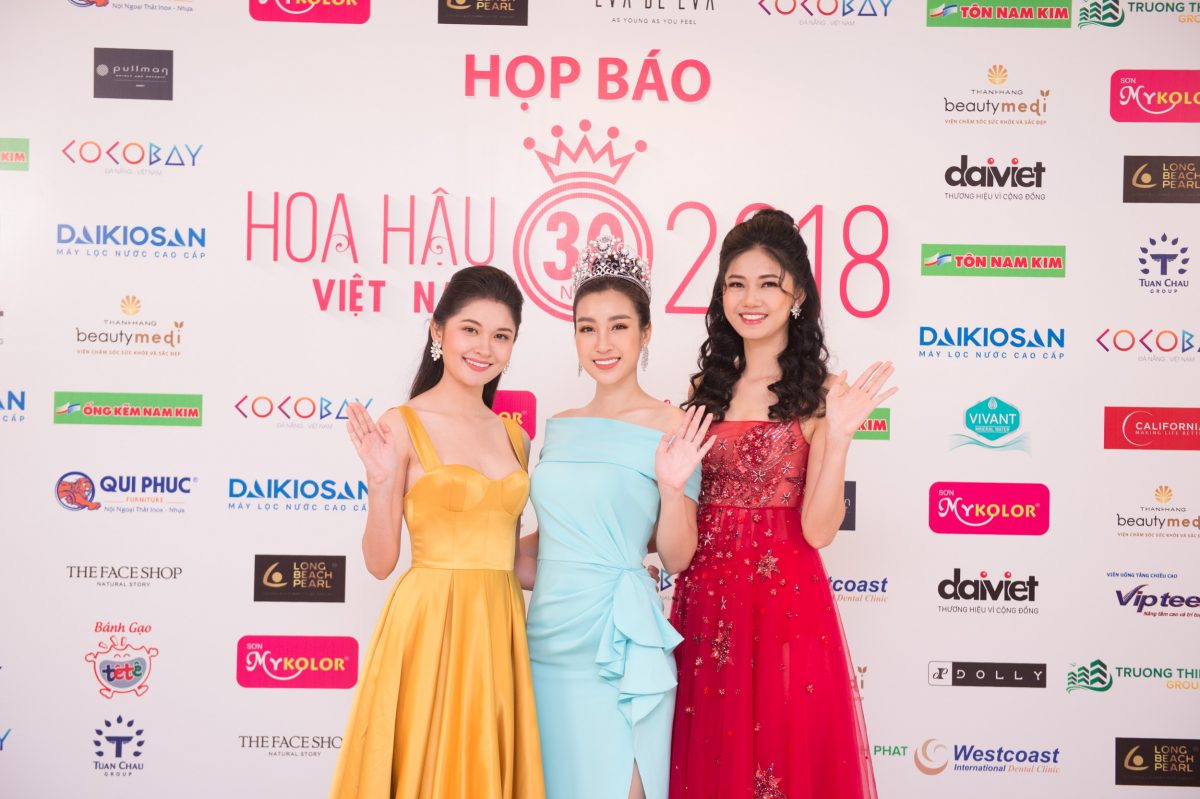 Nha khoa Quốc tế Westcoast mang đến cho thí sinh Hoa hậu Việt Nam 2018 nụ cười toả sáng tự tin
