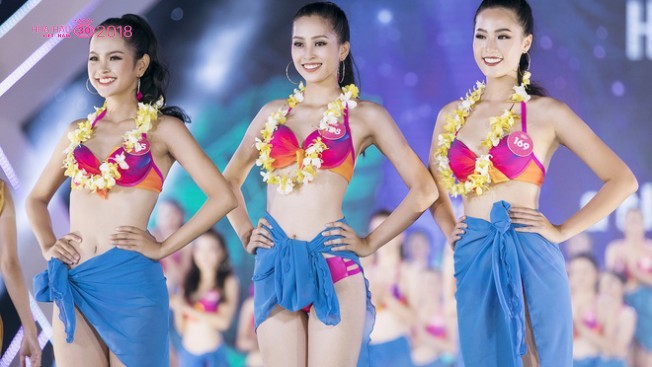 Làn da nâu giòn, chiều cao vượt trội cùng số đo nóng bỏng chính là yếu tố khiến 3 cô gái của Hoa hậu Việt Nam lọt top Người đẹp biển